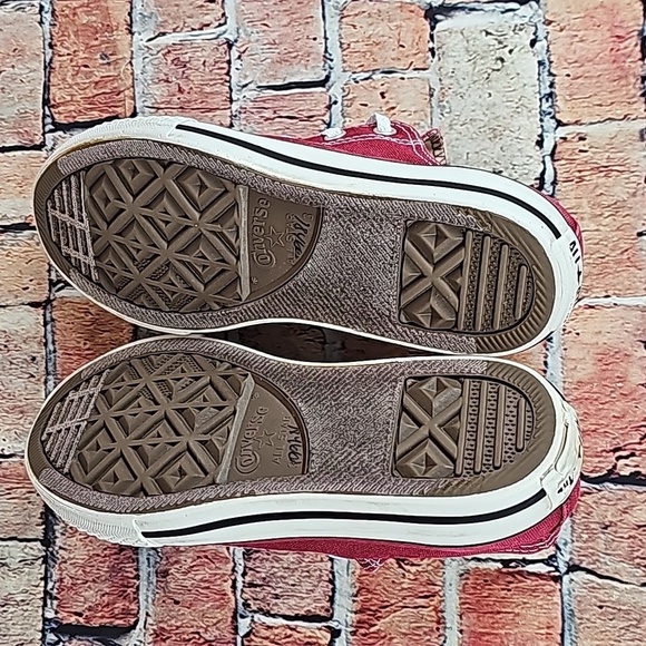 CONVERSE ALL-STAR CHUCK TAYLOR LOWTOP SHOES WOMANS SIZE 5 GUC - Picture 11 of 11